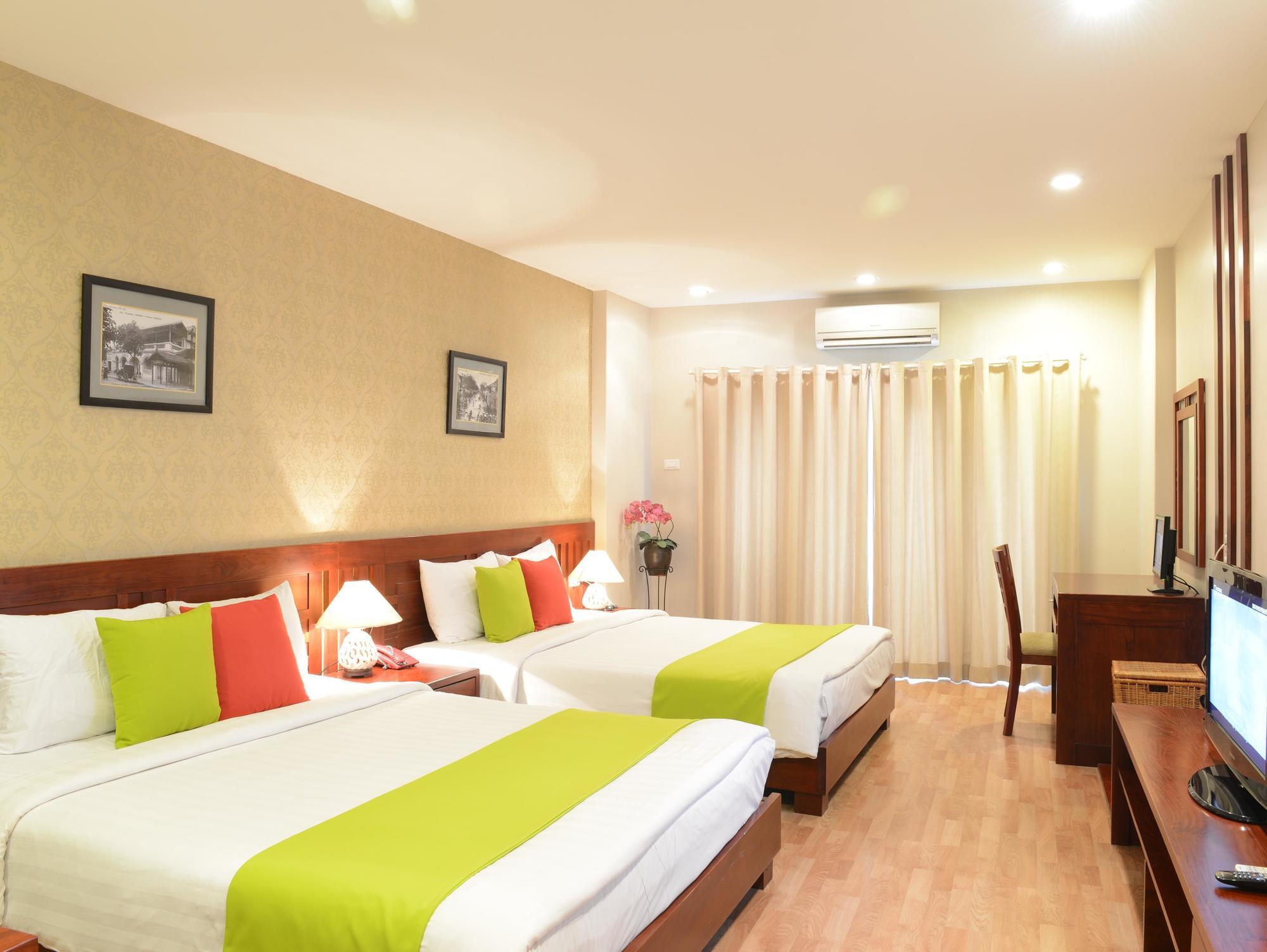 Golden Land Hotel Hanoi Exterior photo